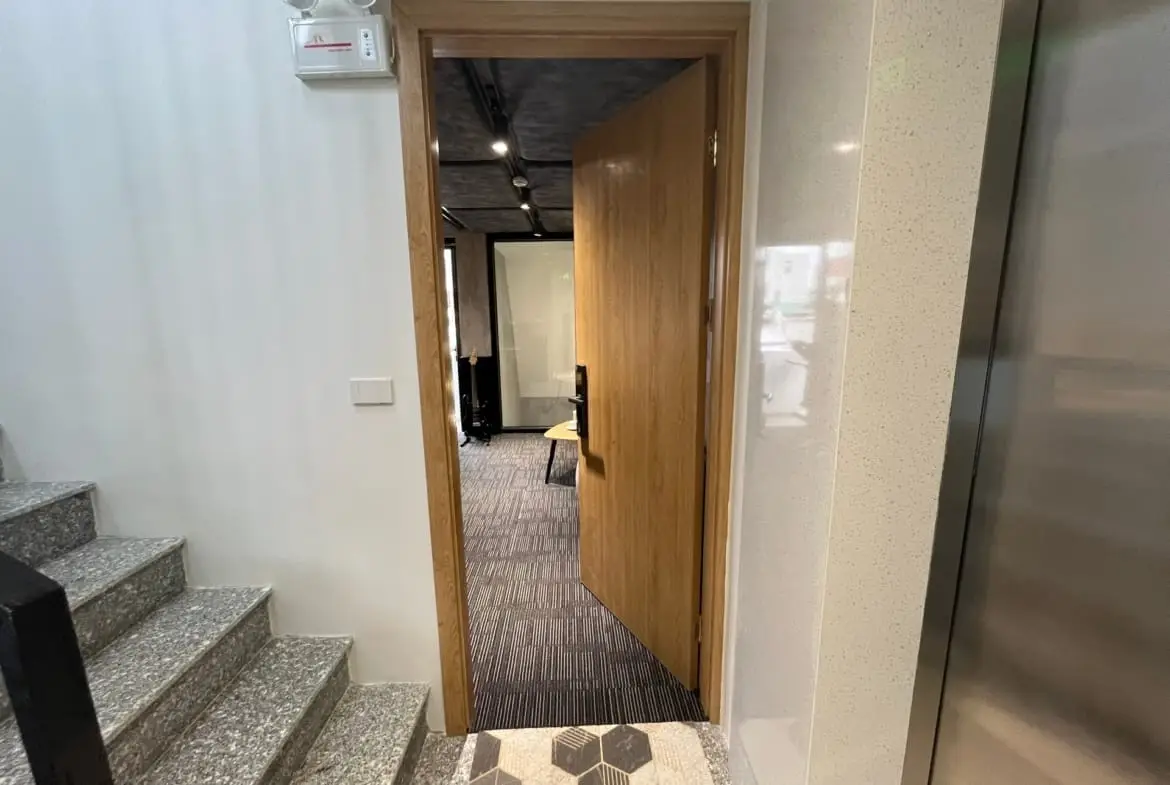 Apartment226 Buoi入口