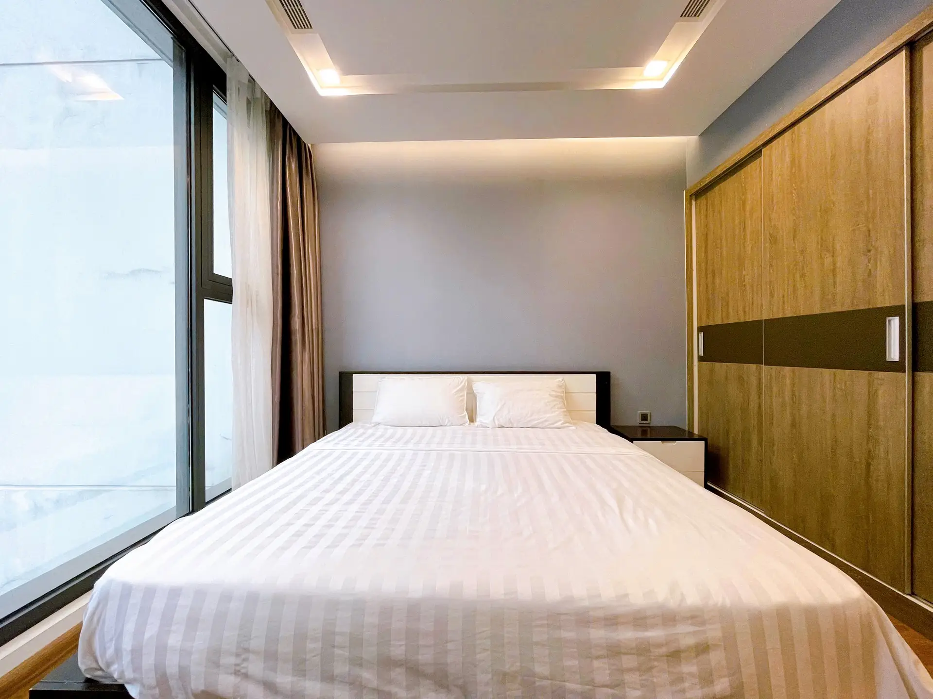 Metro M1 37F_2bed_ bed