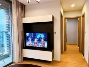 Metro M1 37F_2bed_livingroom