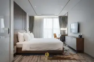 Grandeur Palace bedroom3
