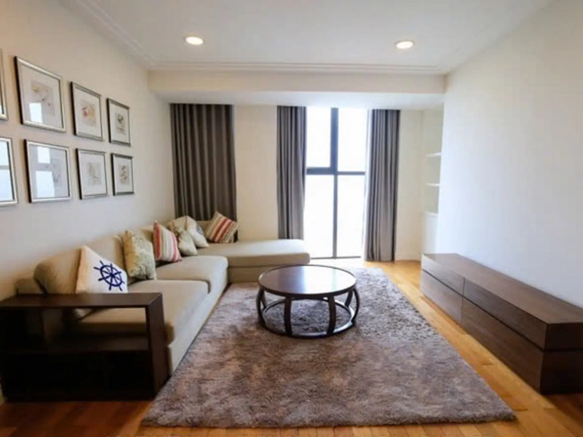 Hoang thanh 1207_2 bed_ livingroom