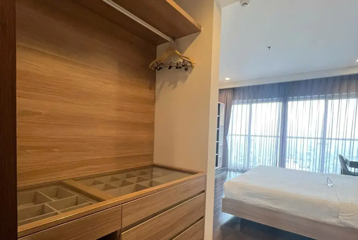 Lancaster Nui Truc_3bed_bedroom