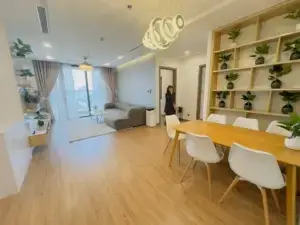Vinhome Metropolis M2_17Fダイニング