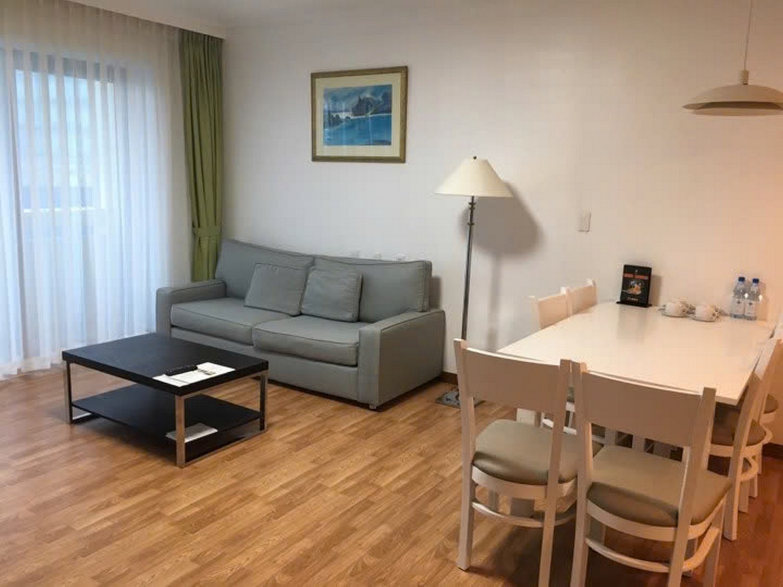 Daewoo living room